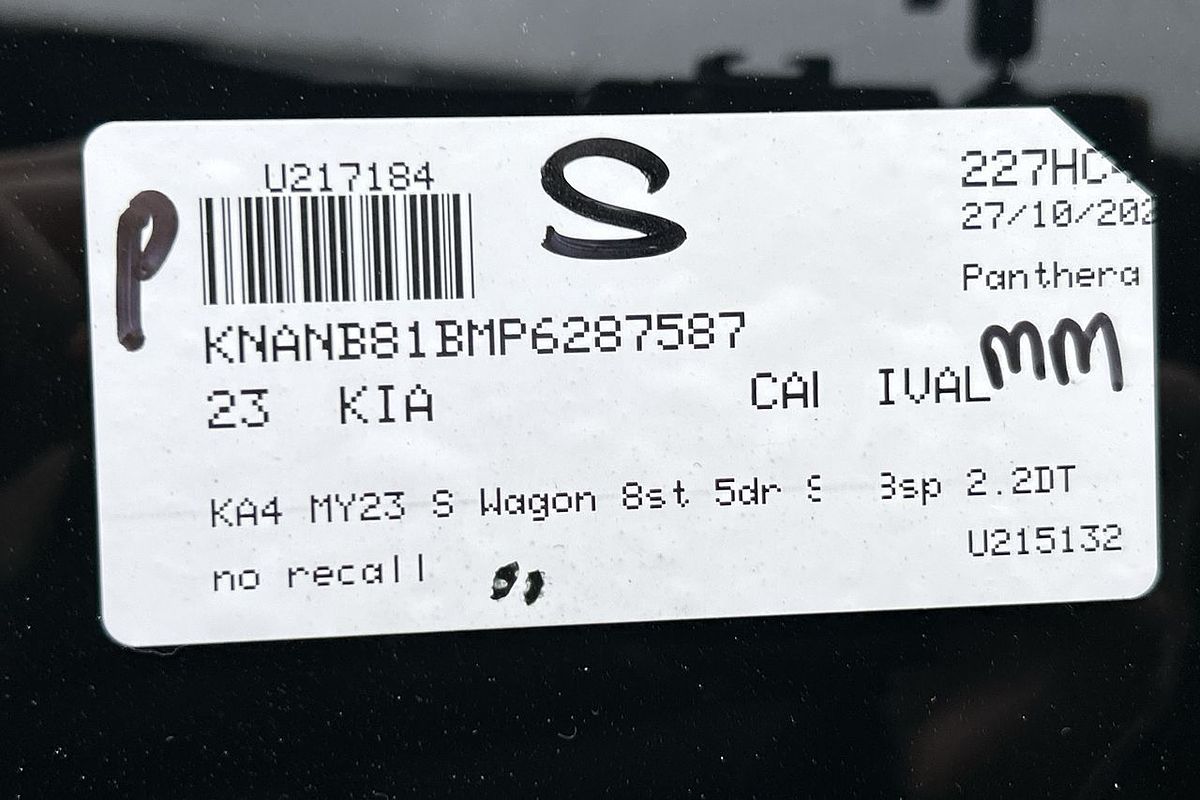 2023 Kia Carnival S KA4