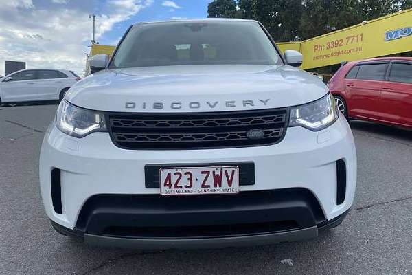 2017 Land Rover Discovery TD4 SE Series 5