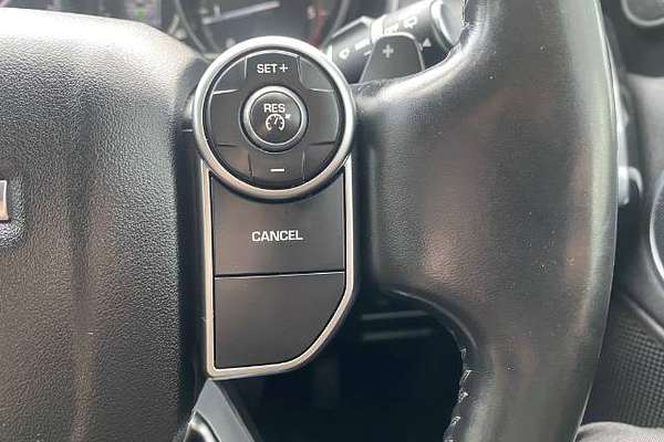 2017 Land Rover Discovery TD4 SE Series 5