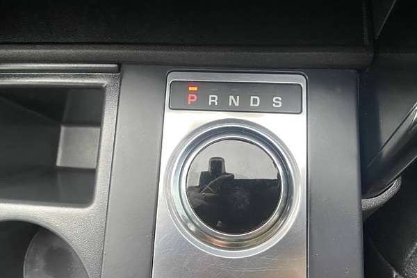 2017 Land Rover Discovery TD4 SE Series 5
