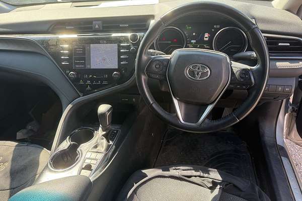 2020 Toyota Camry Ascent Sport AXVH70R