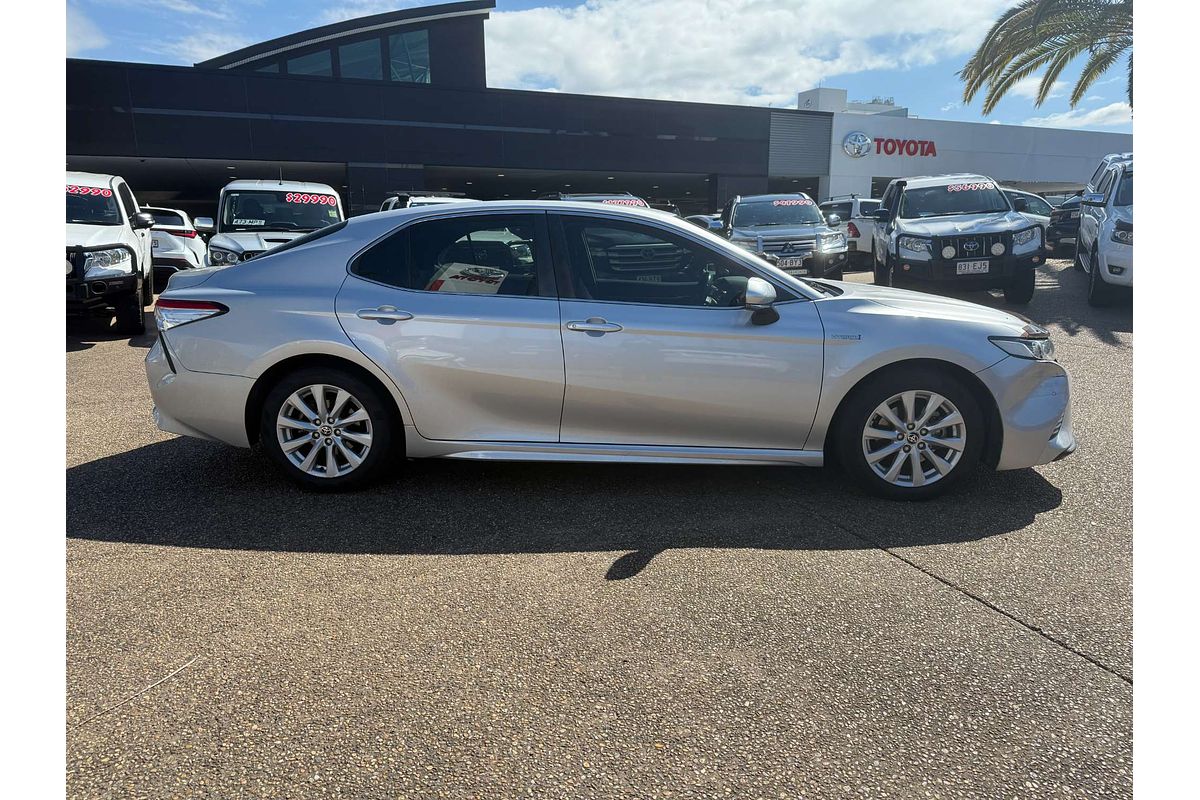2020 Toyota Camry Ascent Sport AXVH70R