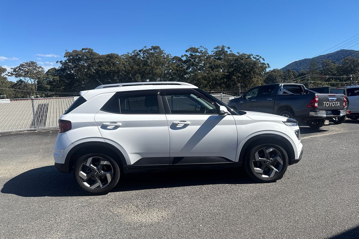 2023 Hyundai Venue Elite QX.V5