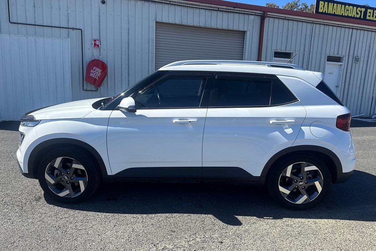 2023 Hyundai Venue Elite QX.V5