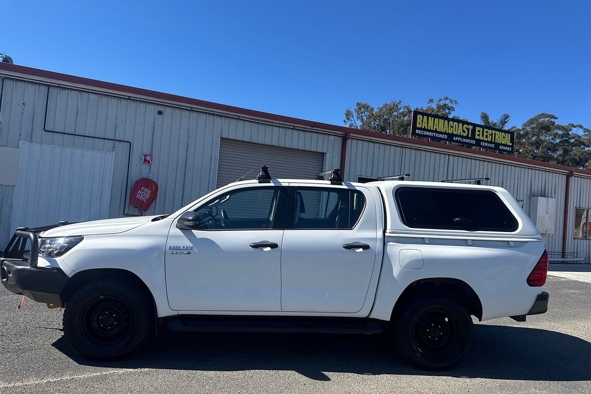 2020 Toyota Hilux SR GUN126R 4X4