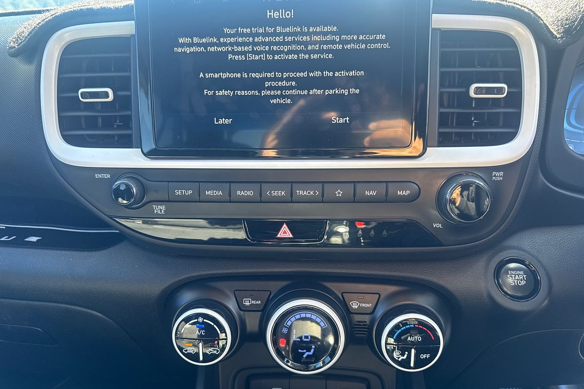 2023 Hyundai Venue Elite QX.V5
