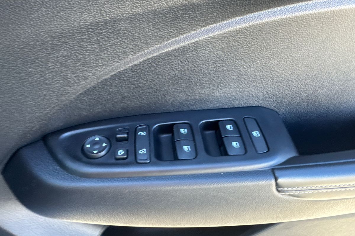 2023 Hyundai Venue Elite QX.V5