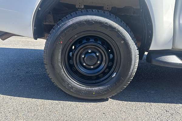 2020 Toyota Hilux SR GUN126R 4X4