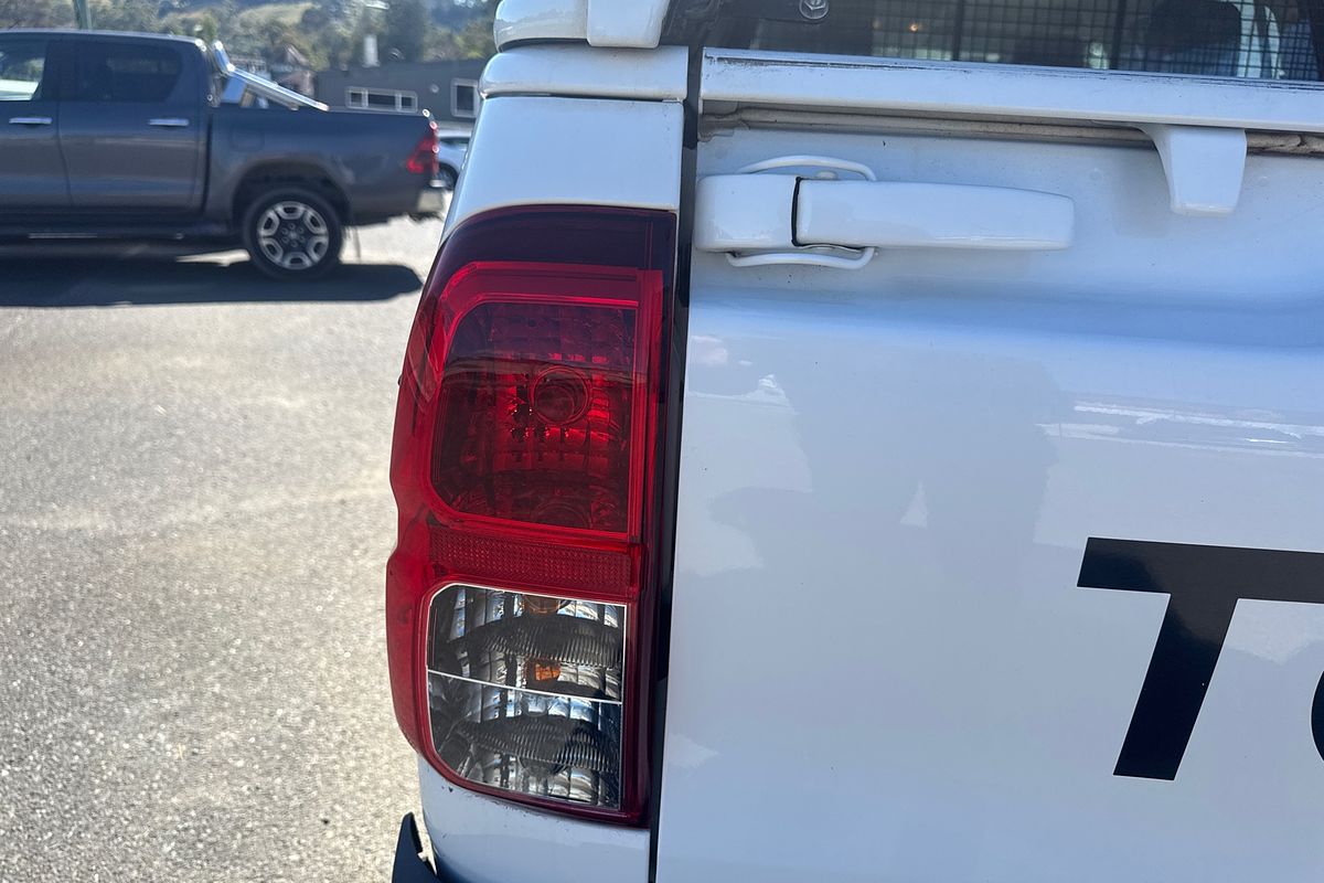 2020 Toyota Hilux SR GUN126R 4X4