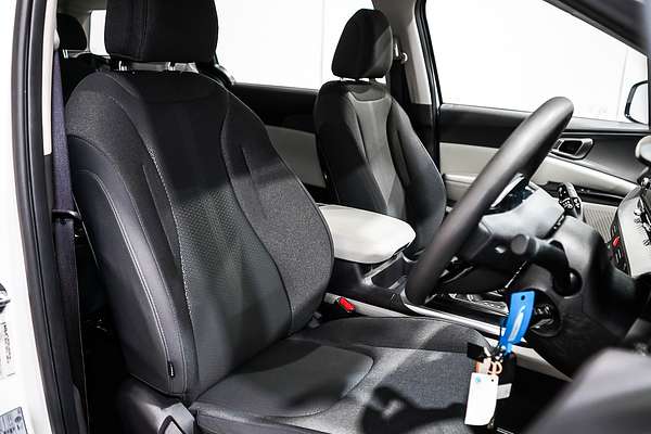 2024 Kia Carnival S KA4
