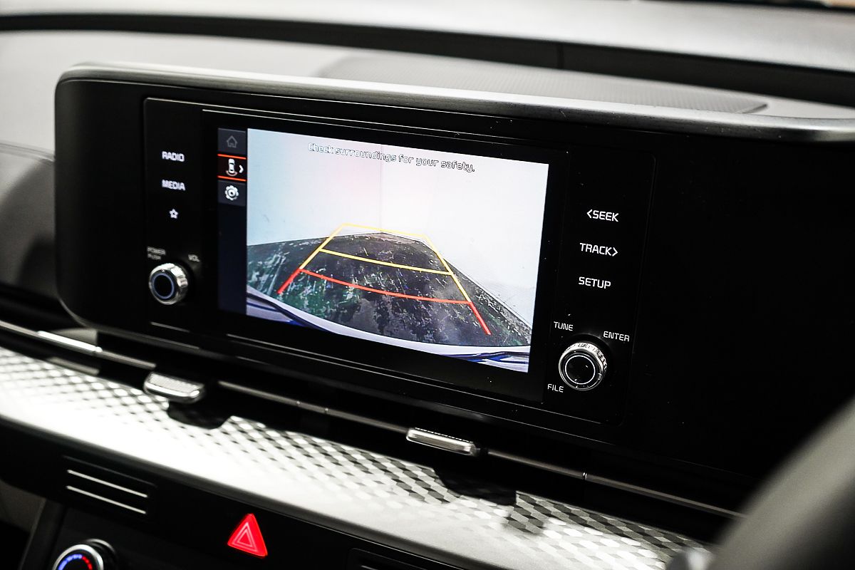 2024 Kia Carnival S KA4