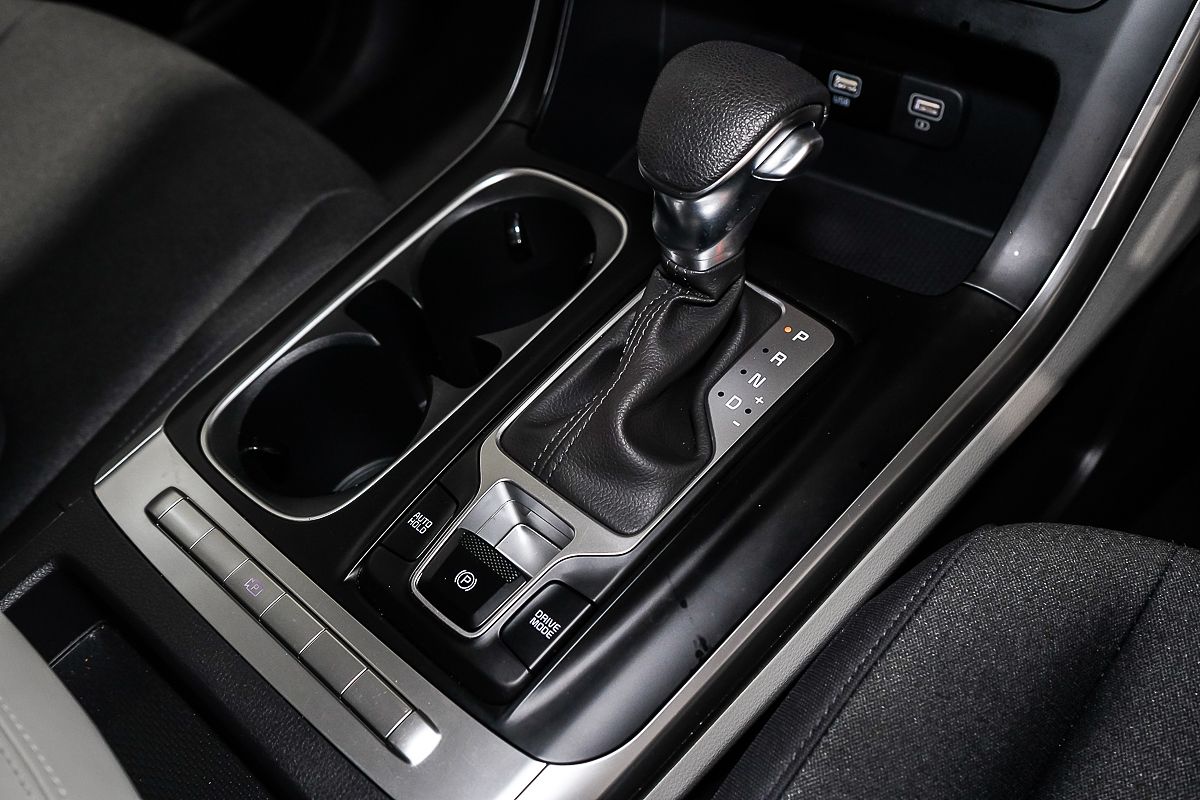2024 Kia Carnival S KA4