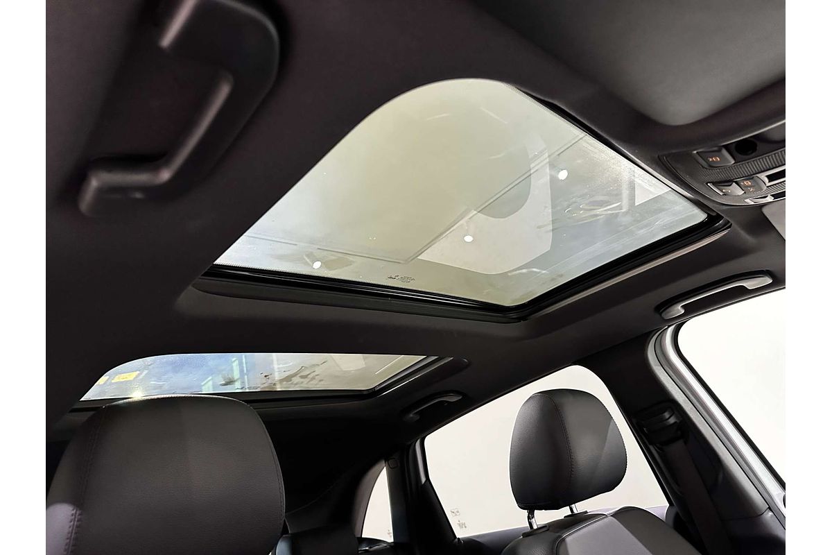 2014 Mercedes-Benz B-Class B250 W246