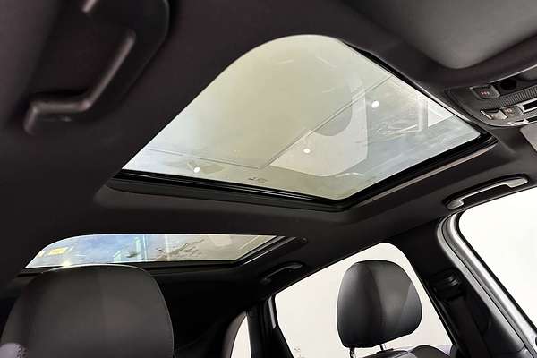 2014 Mercedes-Benz B-Class B250 W246