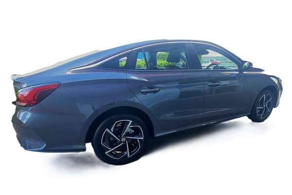 2025 MG MG5 Essence