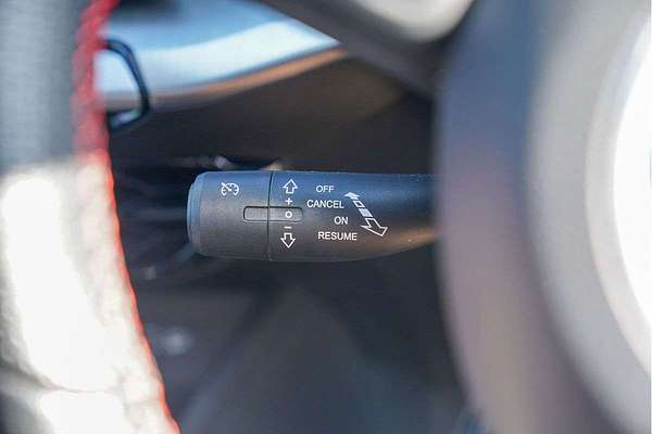 2025 MG MG5 Essence