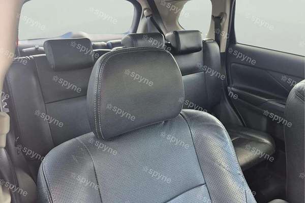 2013 Mitsubishi Outlander Aspire ZJ