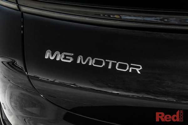 2025 MG IM5 Performance P12L