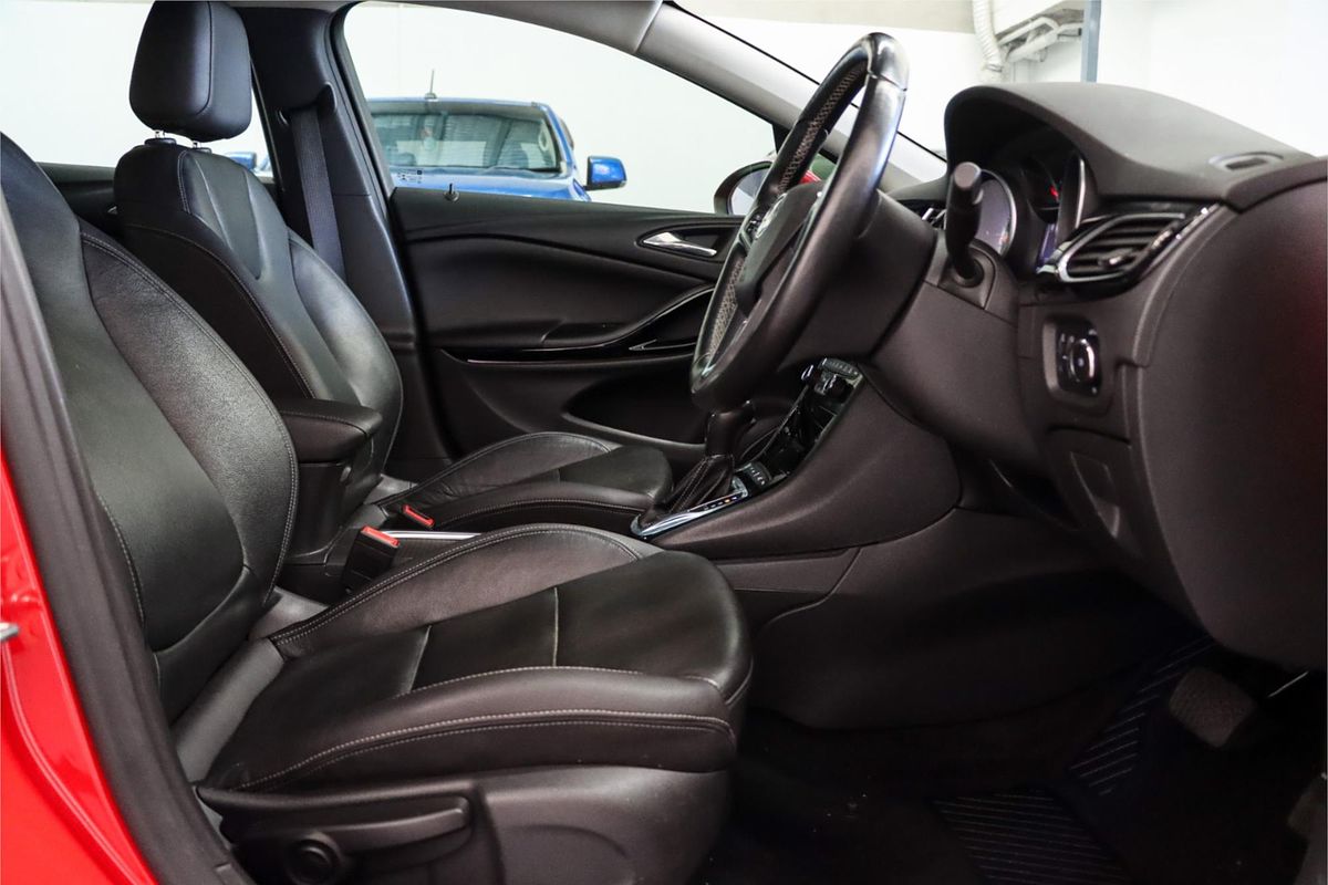 2017 Holden Astra RS-V BK