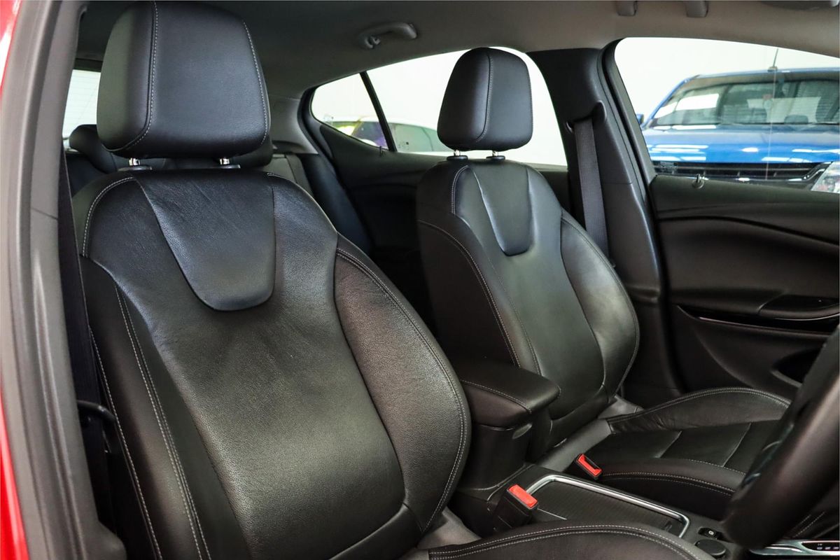 2017 Holden Astra RS-V BK