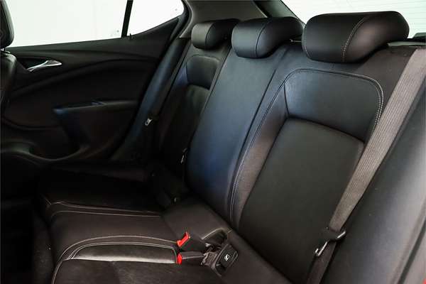 2017 Holden Astra RS-V BK