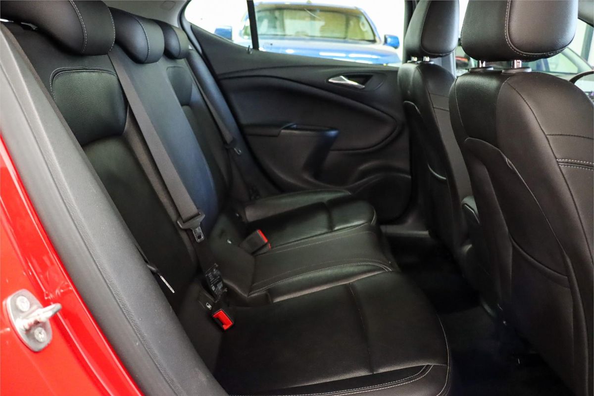 2017 Holden Astra RS-V BK