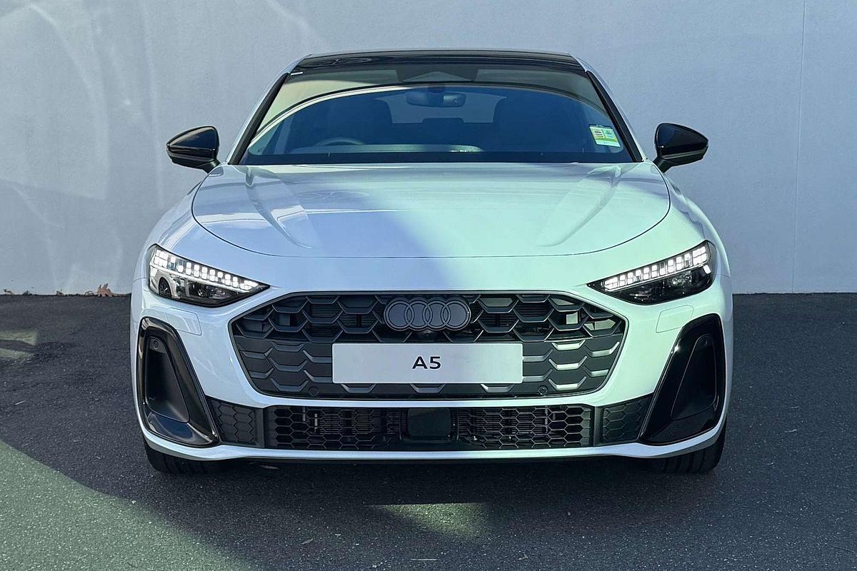 2025 Audi A5 TFSI 150kW S line B10