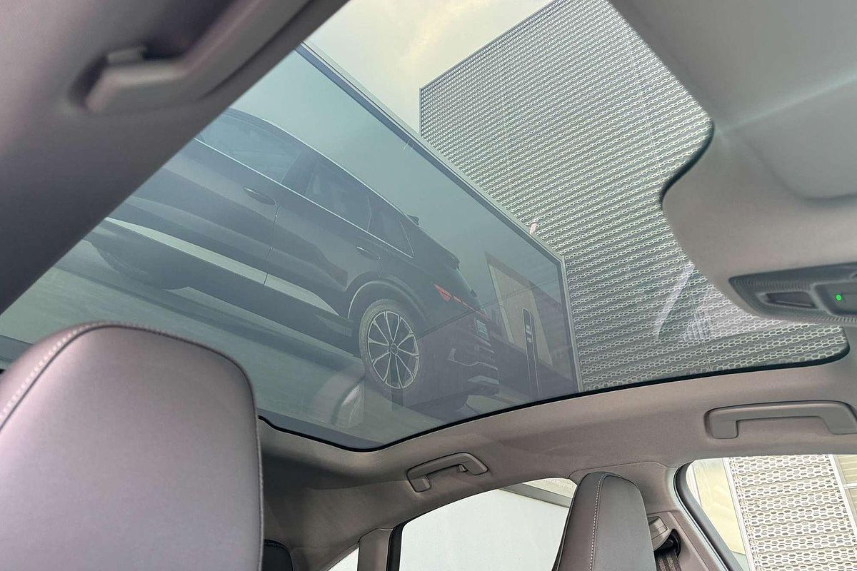 2025 Audi A5 TFSI 150kW S line B10