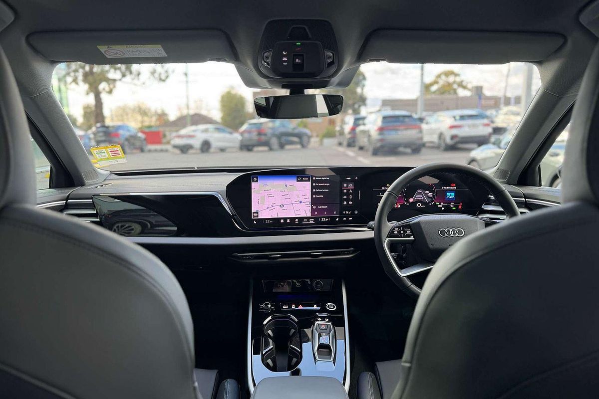 2025 Audi A5 TFSI 150kW S line B10