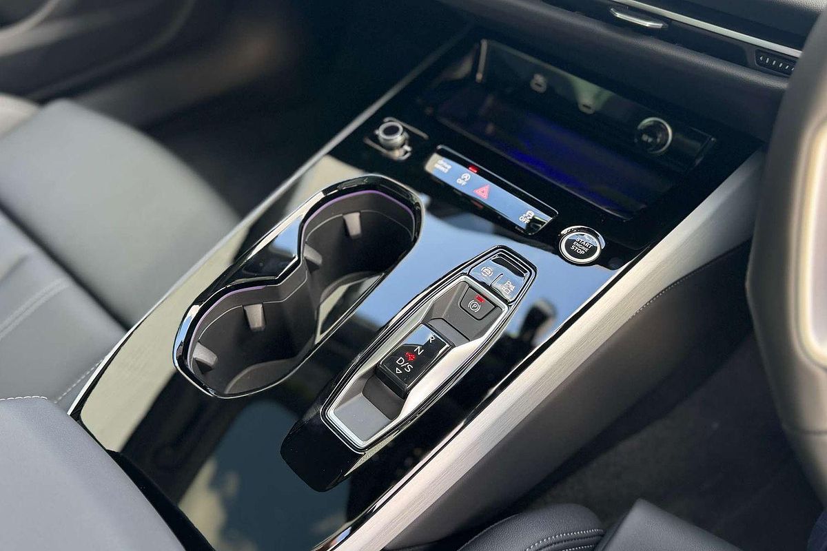 2025 Audi A5 TFSI 150kW S line B10