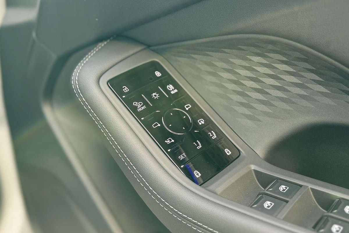 2025 Audi A5 TFSI 150kW S line B10