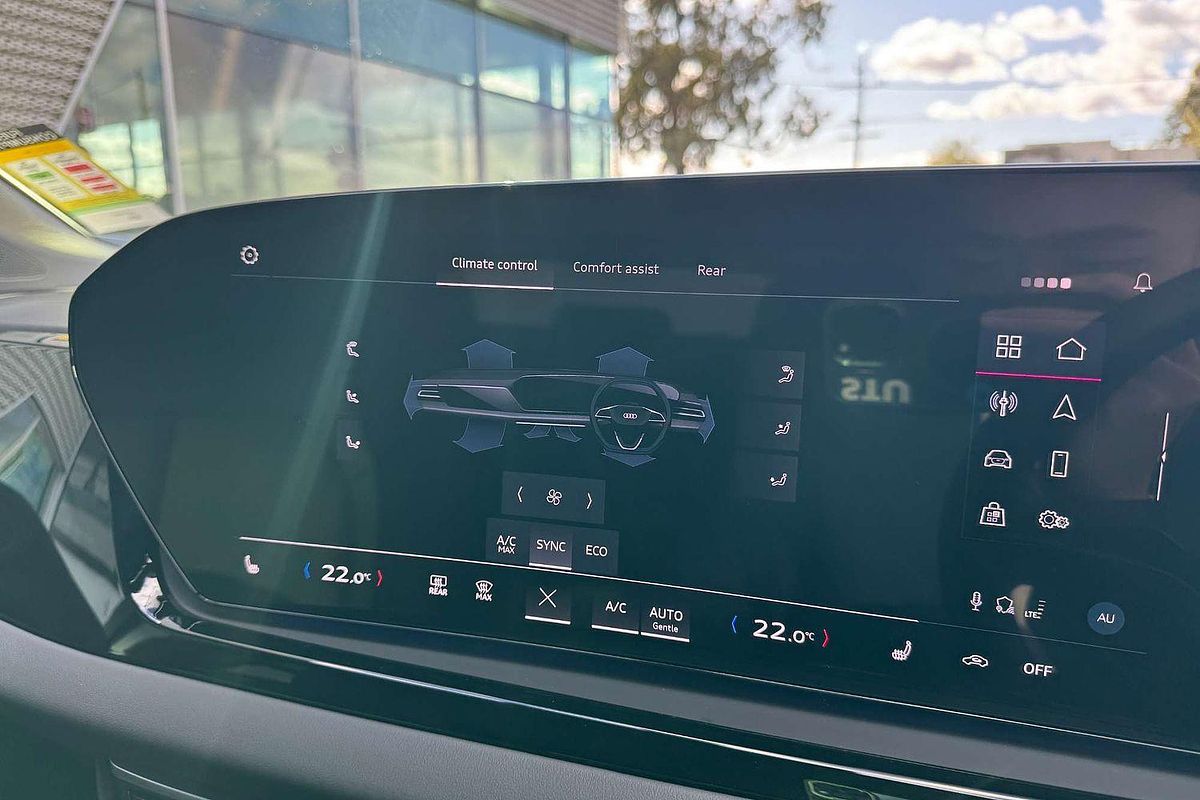 2025 Audi A5 TFSI 150kW S line B10