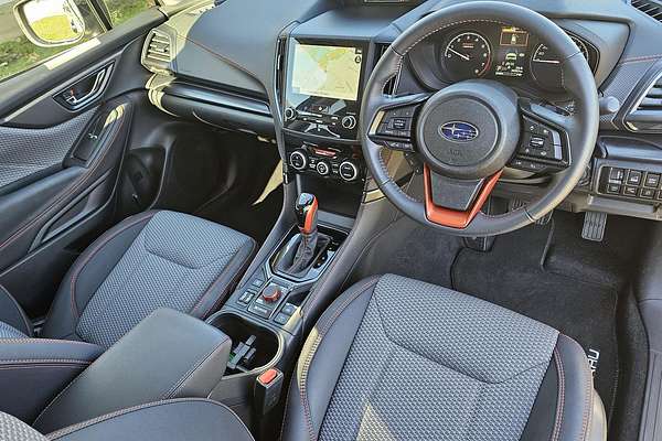 2025 Subaru Forester 2.5i Sport S5