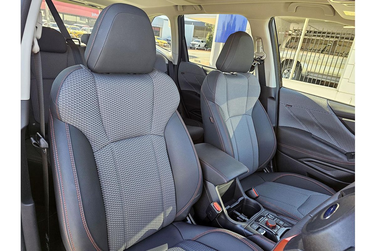 2025 Subaru Forester 2.5i Sport S5