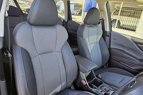 2025 Subaru Forester 2.5i Sport S5