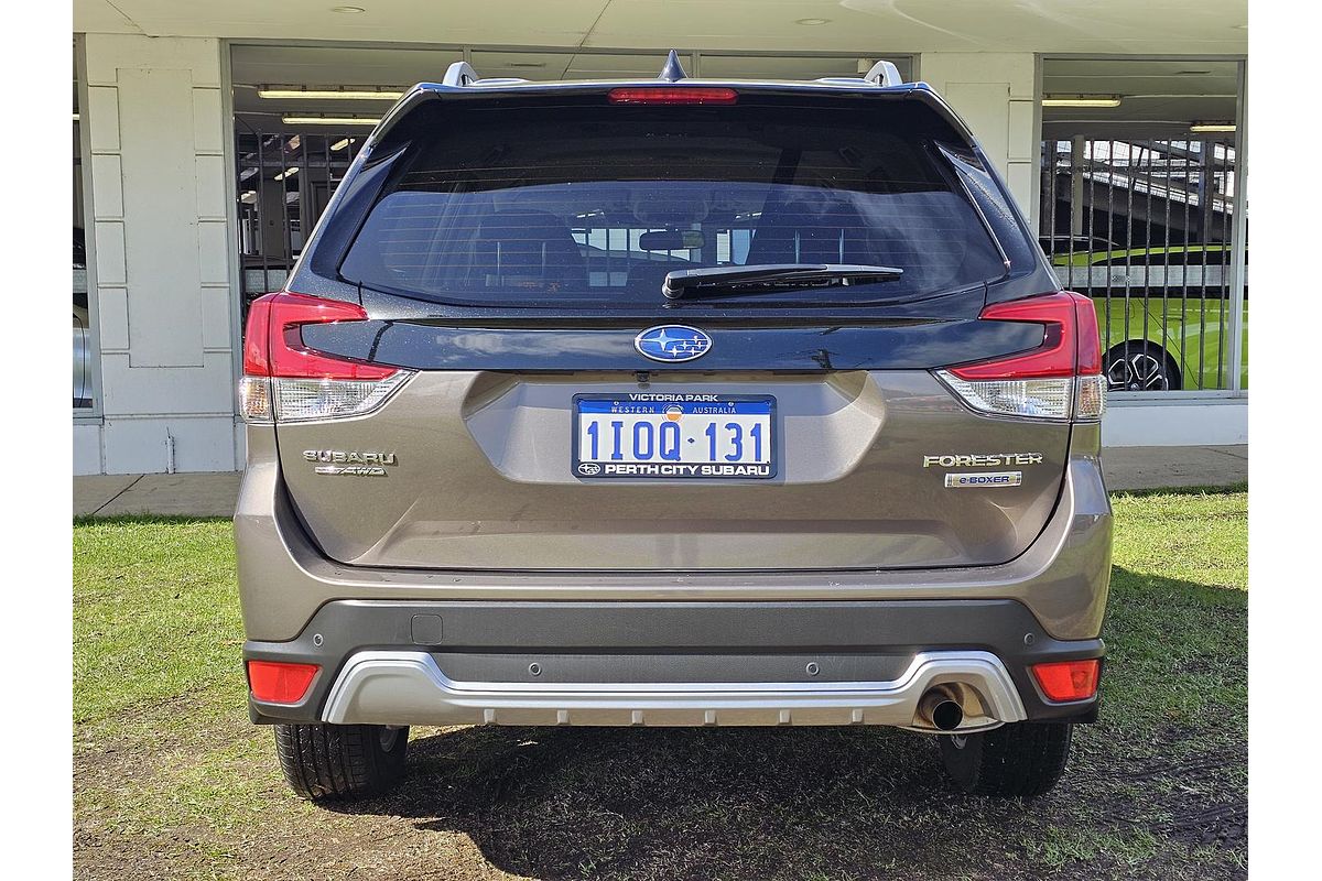 2024 Subaru Forester Hybrid L S5