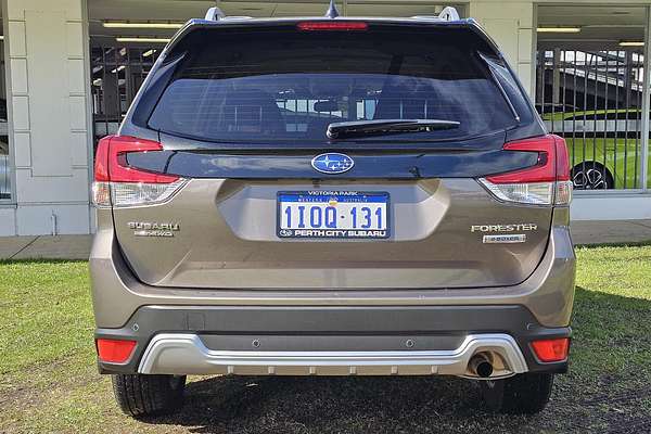 2024 Subaru Forester Hybrid L S5
