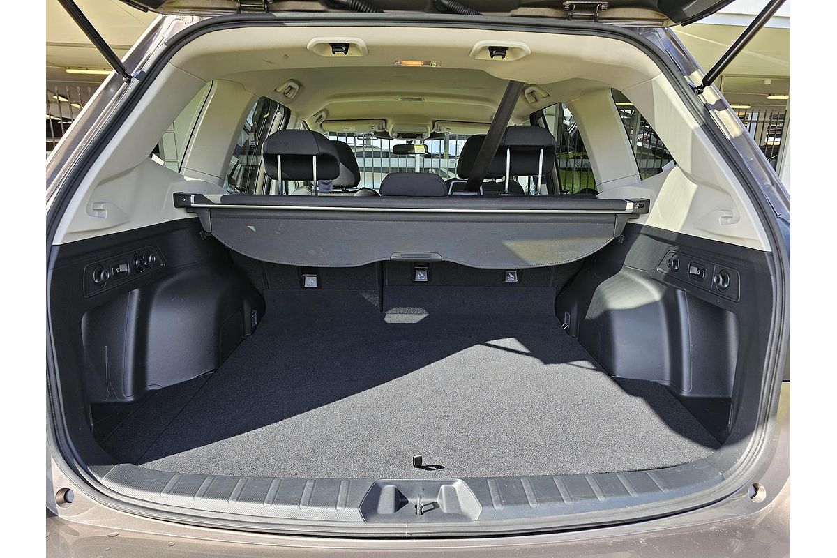 2024 Subaru Forester Hybrid L S5