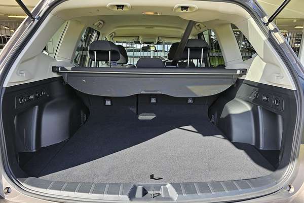2024 Subaru Forester Hybrid L S5