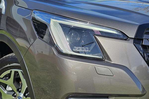 2024 Subaru Forester Hybrid L S5