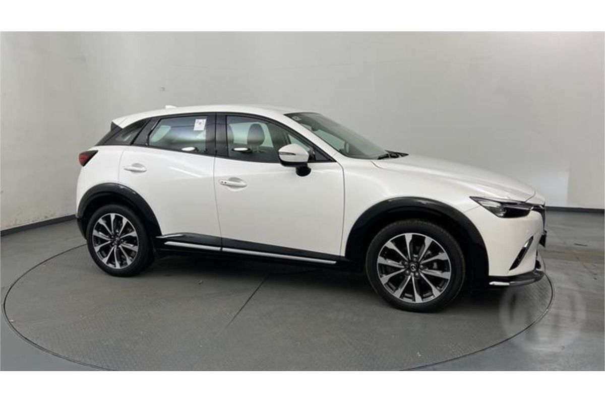 2022 Mazda CX-3 sTouring DK