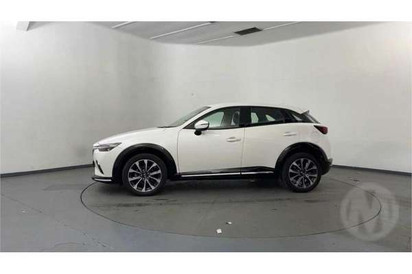 2022 Mazda CX-3 sTouring DK