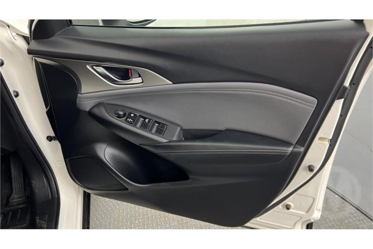 2022 Mazda CX-3 sTouring DK