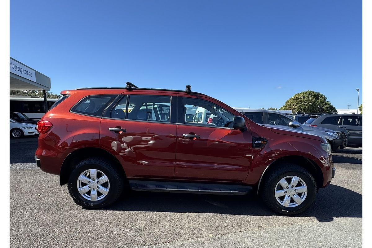 2016 Ford Everest Ambiente UA 3.2L