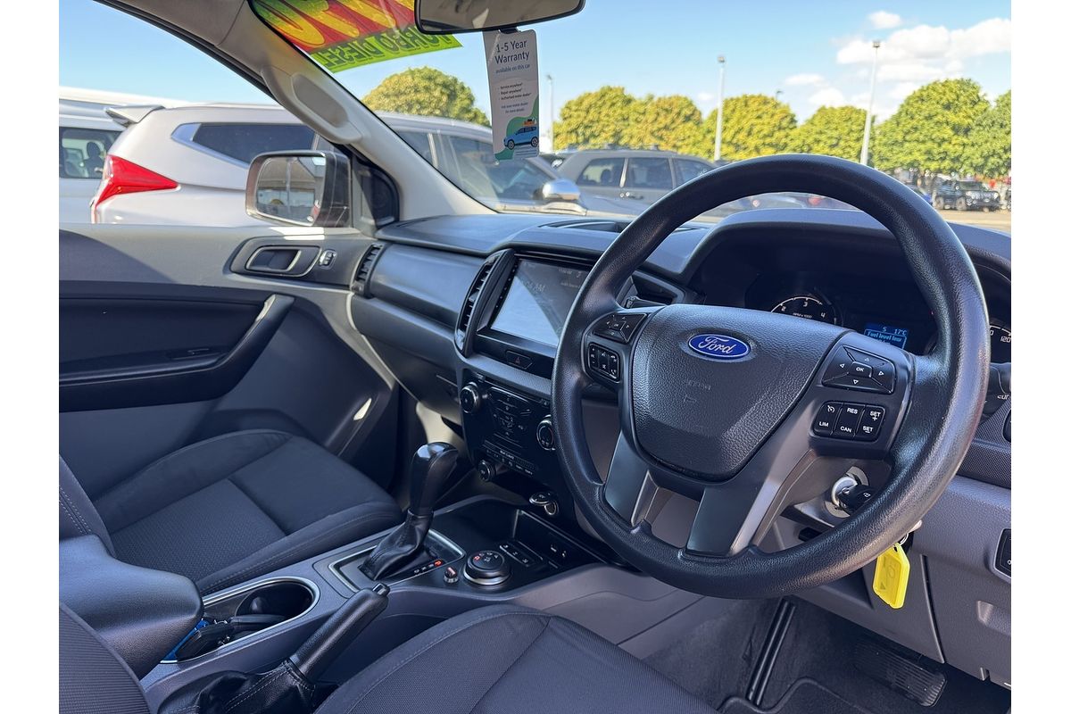 2016 Ford Everest Ambiente UA 3.2L