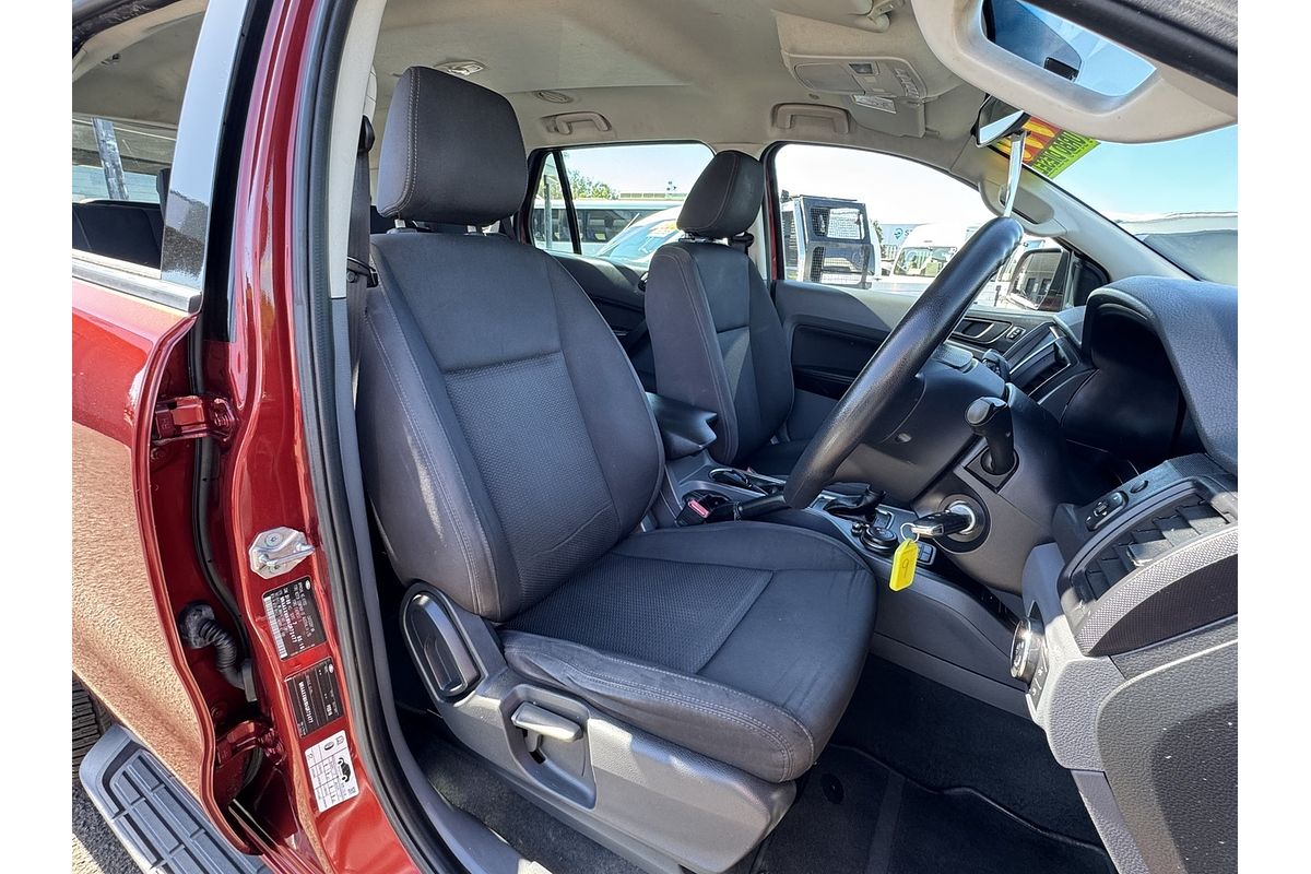 2016 Ford Everest Ambiente UA 3.2L