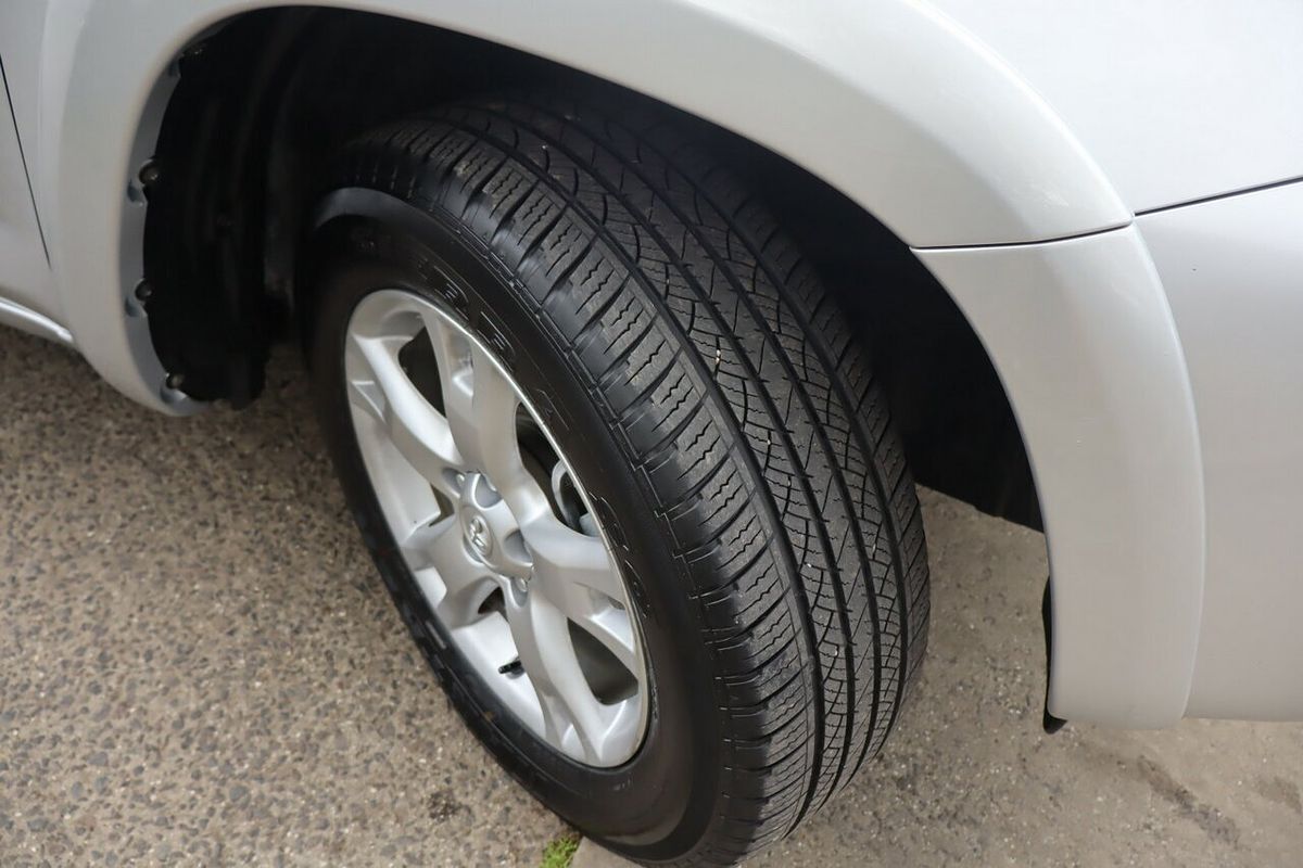 2009 Toyota RAV4 Cruiser L ACA33R