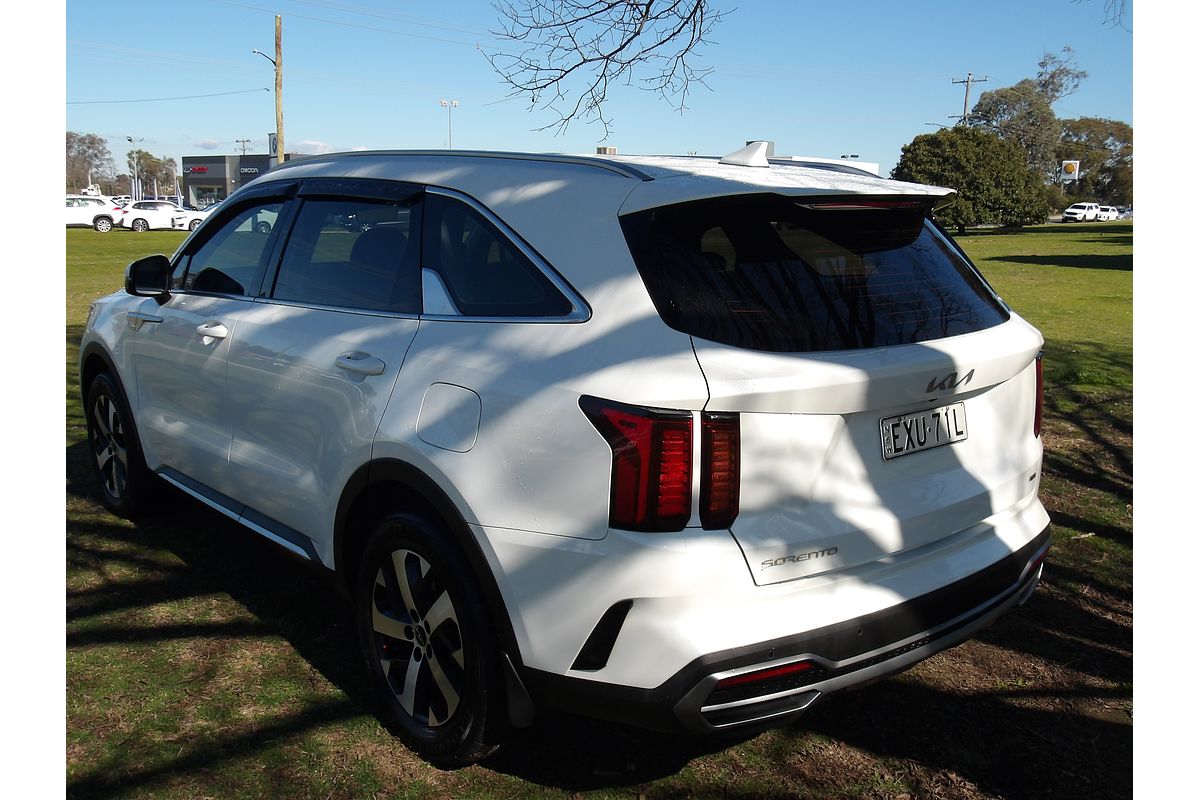2022 Kia Sorento Sport MQ4