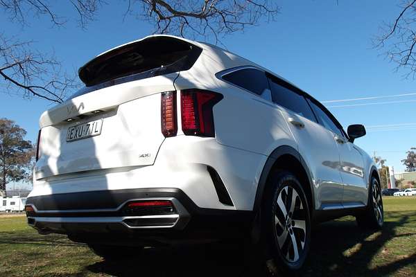 2022 Kia Sorento Sport MQ4