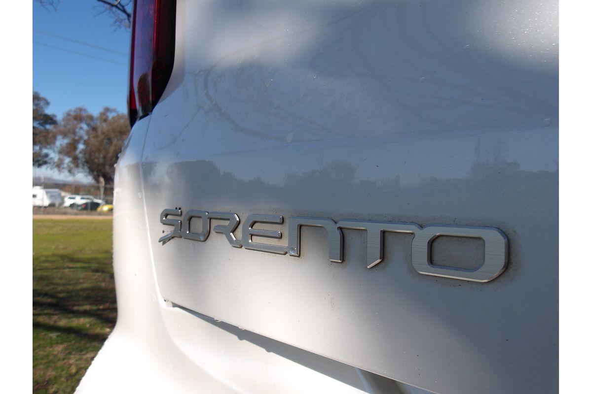 2022 Kia Sorento Sport MQ4